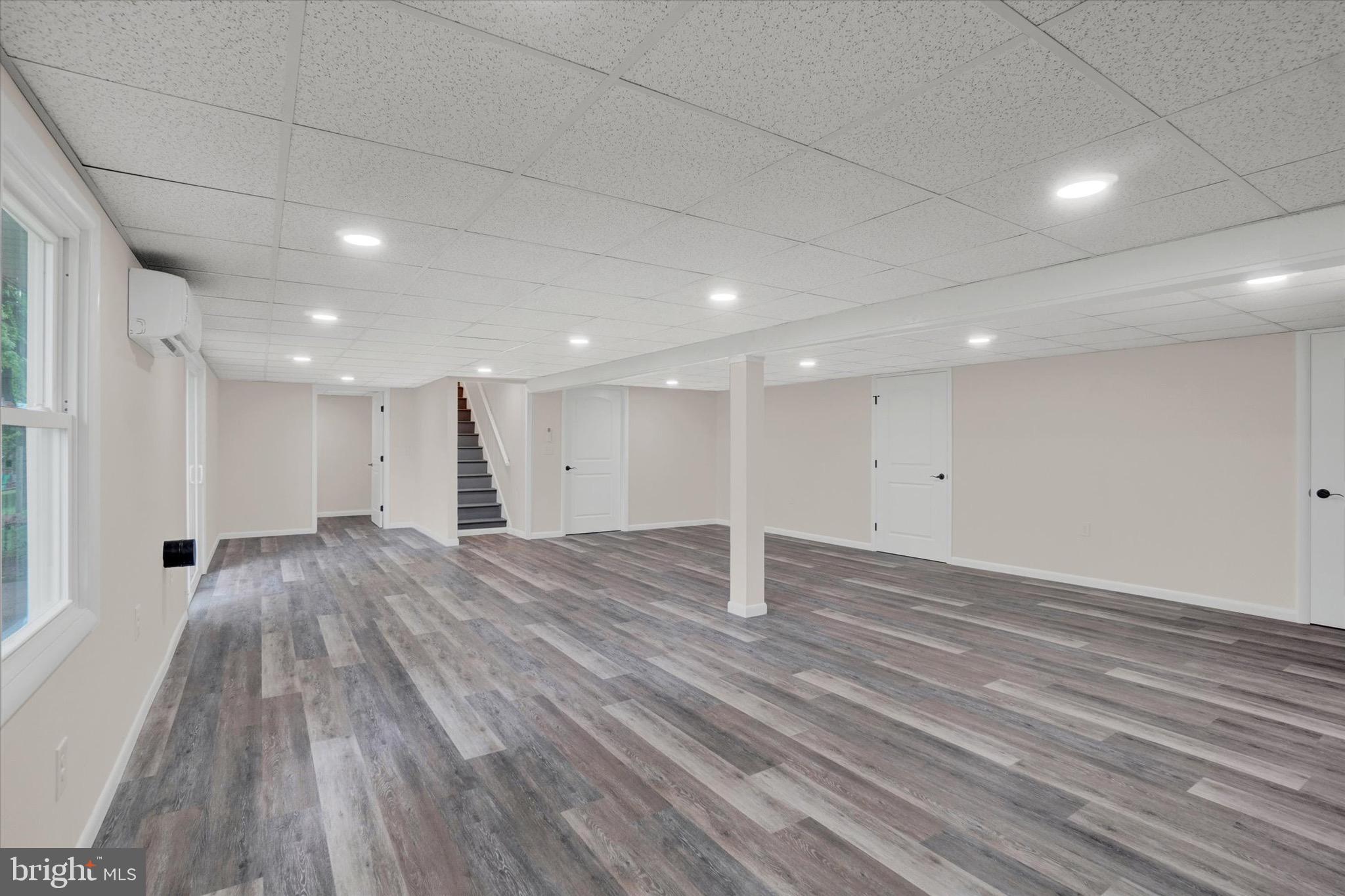 FAIRVIEW PARK - Residential