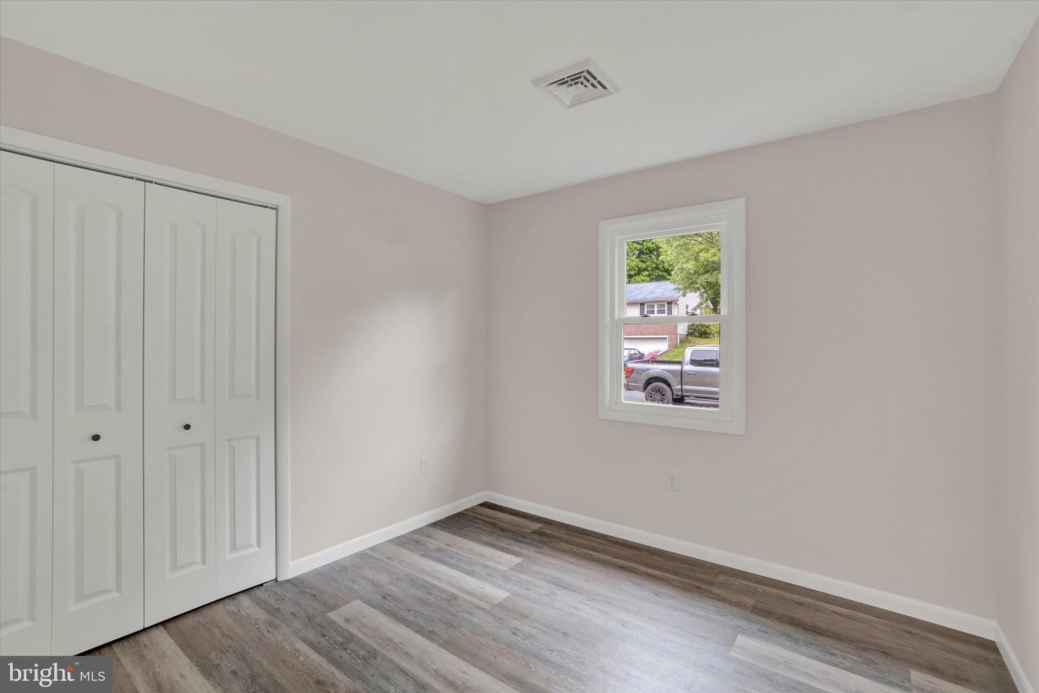 FAIRVIEW PARK - Residential