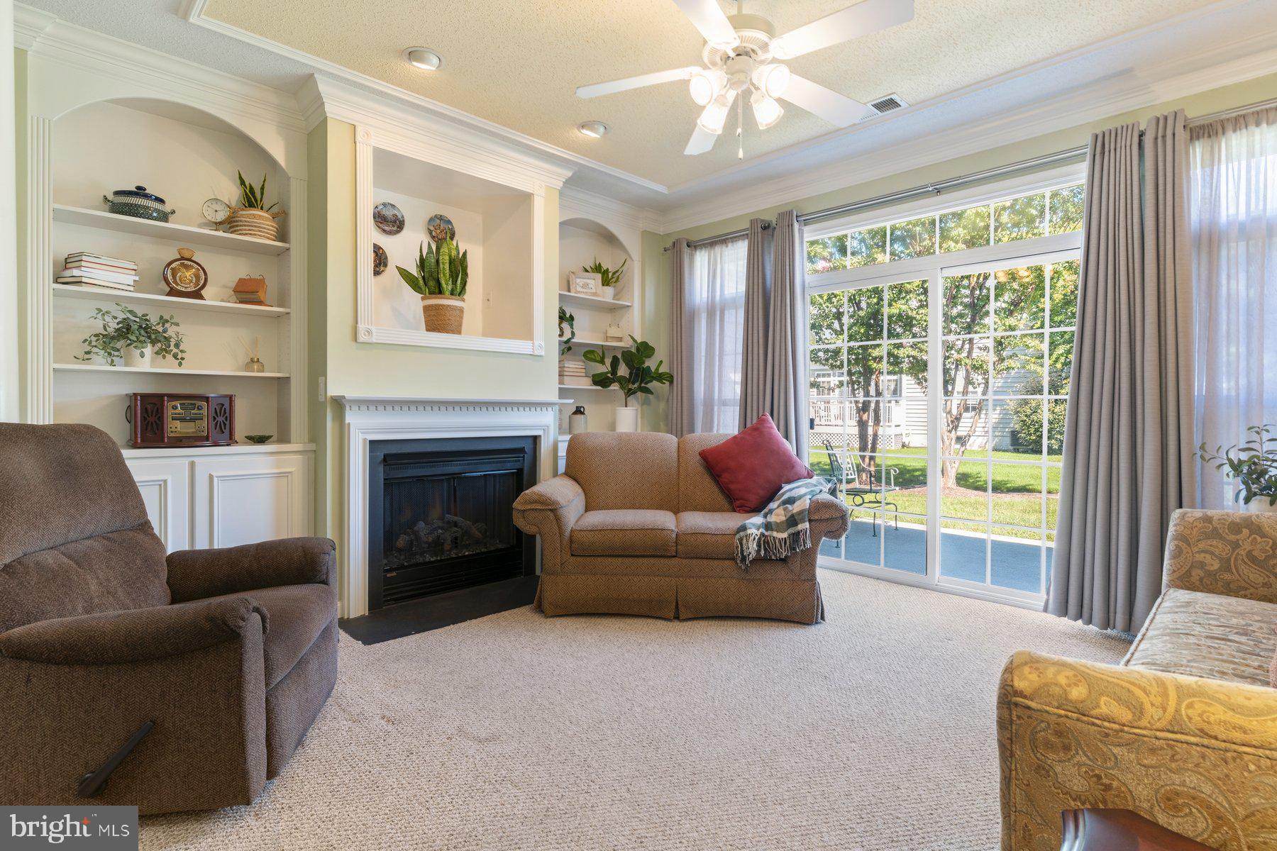 230 WILLIAMSBURG CIRCLE
