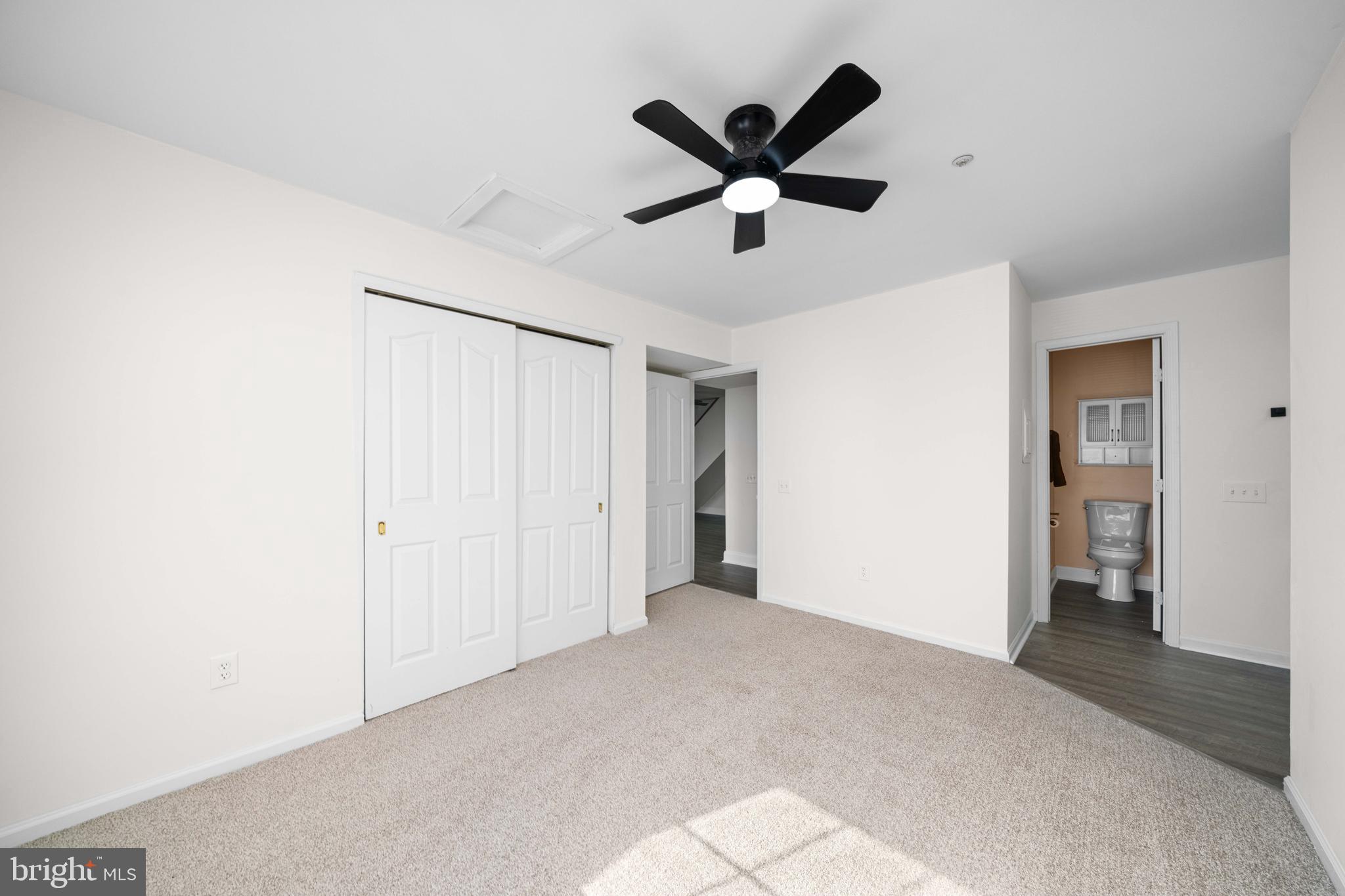 WATERS EDGE - Residential