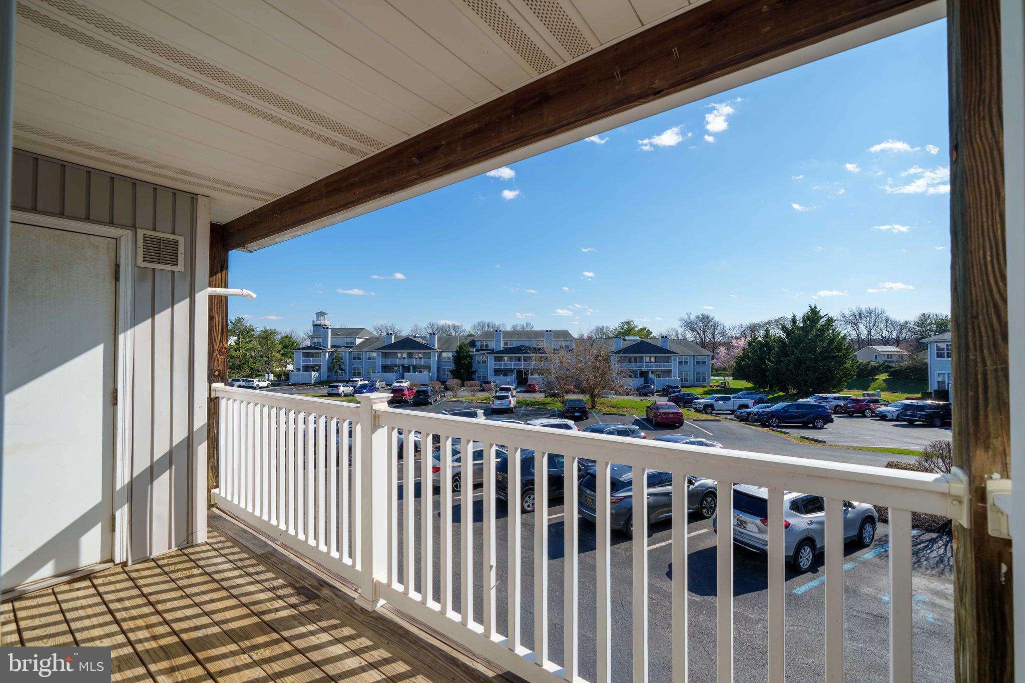 WATERS EDGE - Residential