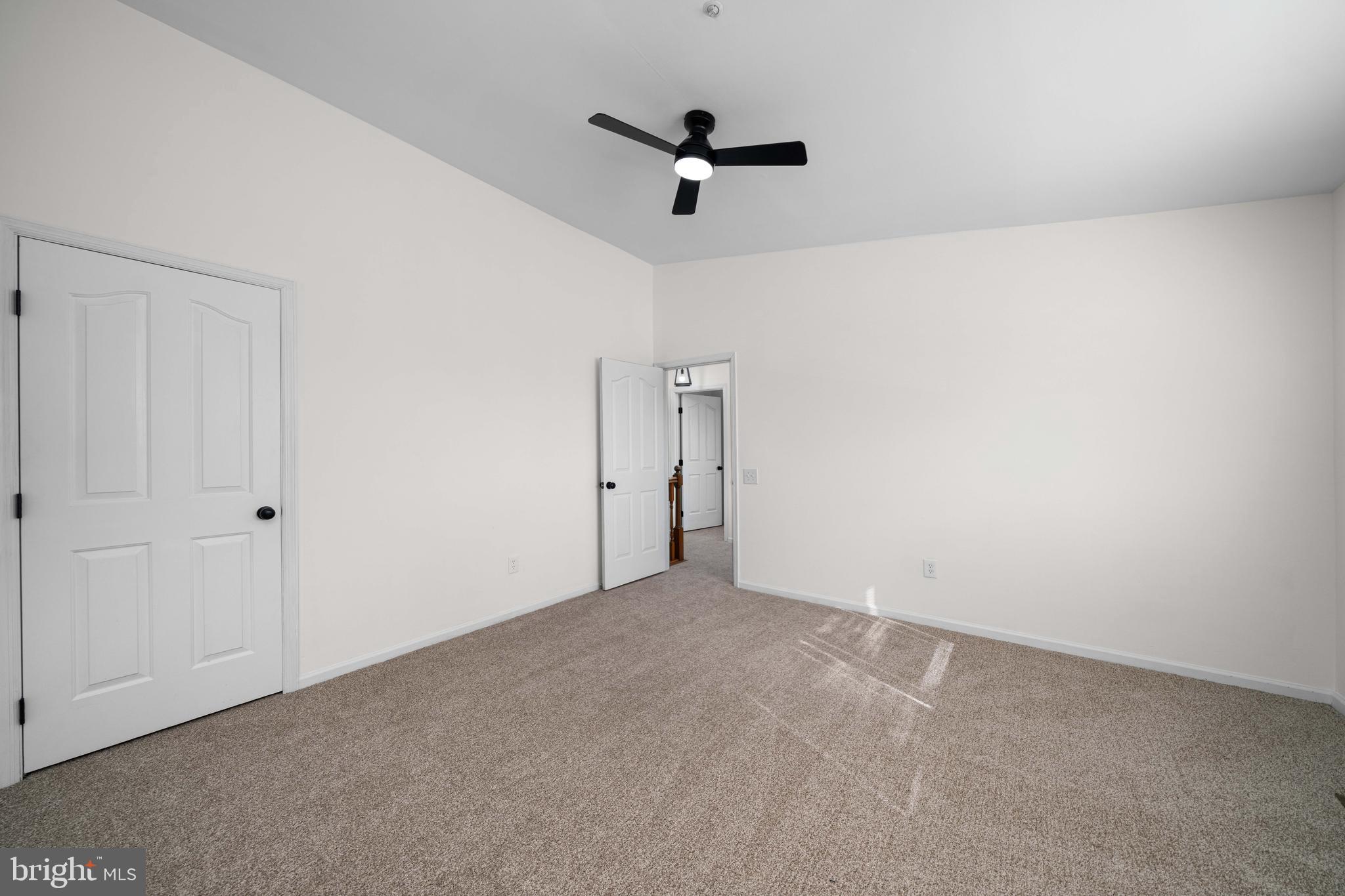 WATERS EDGE - Residential