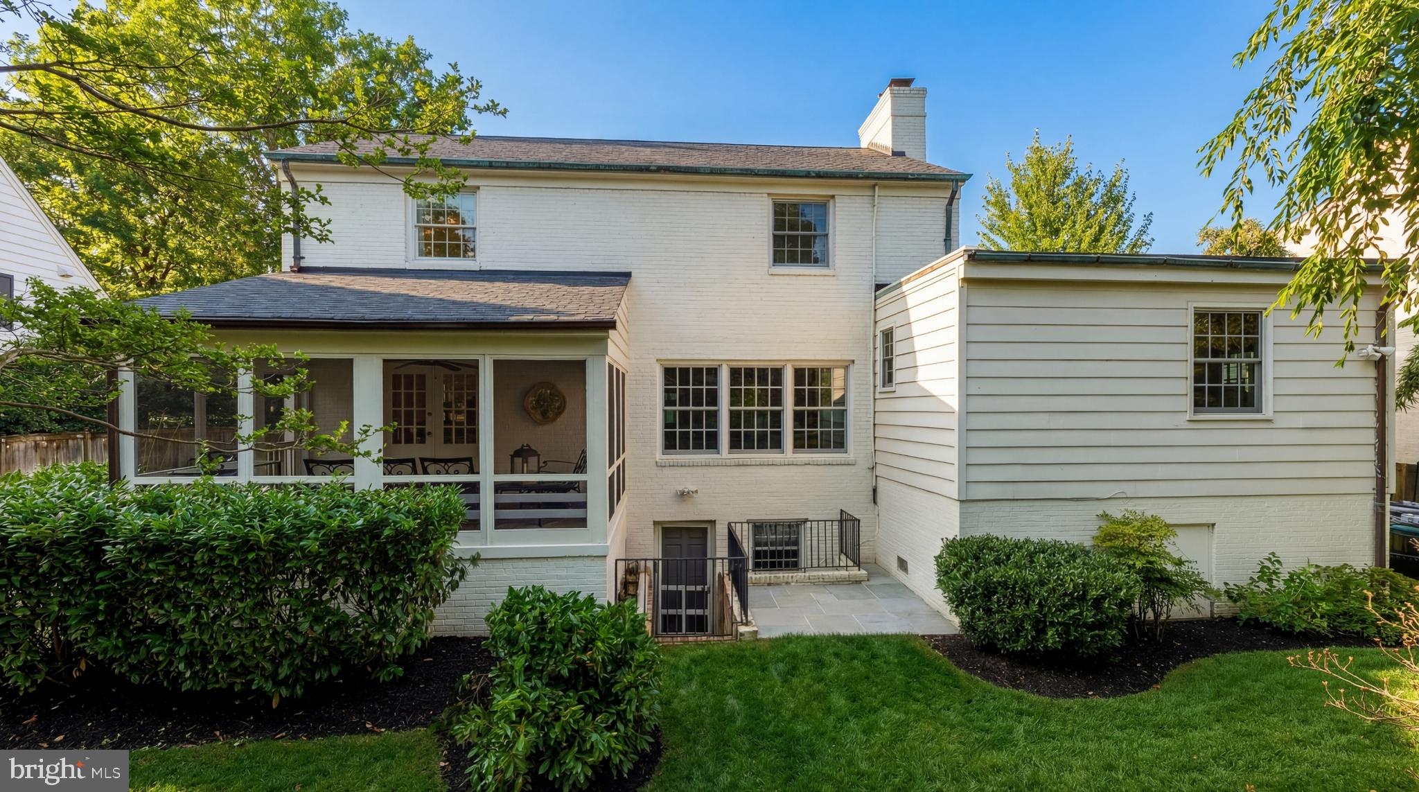 WESTMORELAND HILLS - Residential