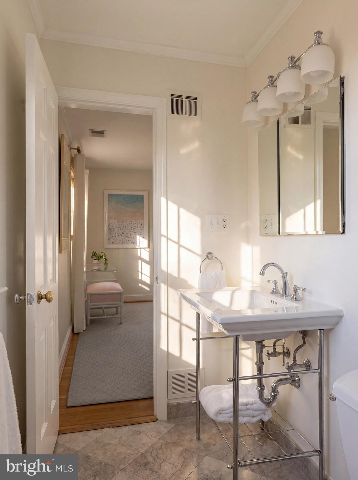 WESTMORELAND HILLS - Residential