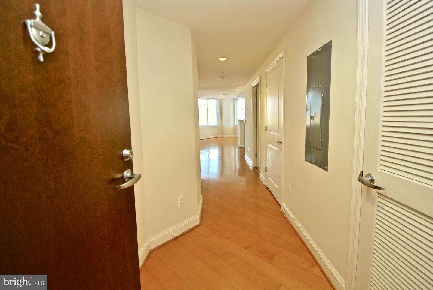 THE PHOENIX CONDOMINIUMS - Residential Lease