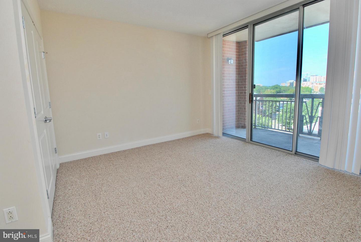 THE PHOENIX CONDOMINIUMS - Residential Lease