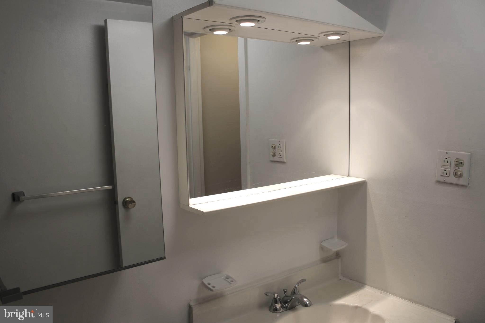 GYPSY LANE CONDOS - Residential Lease