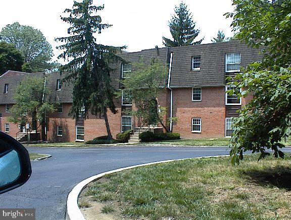 GYPSY LANE CONDOS - Residential Lease