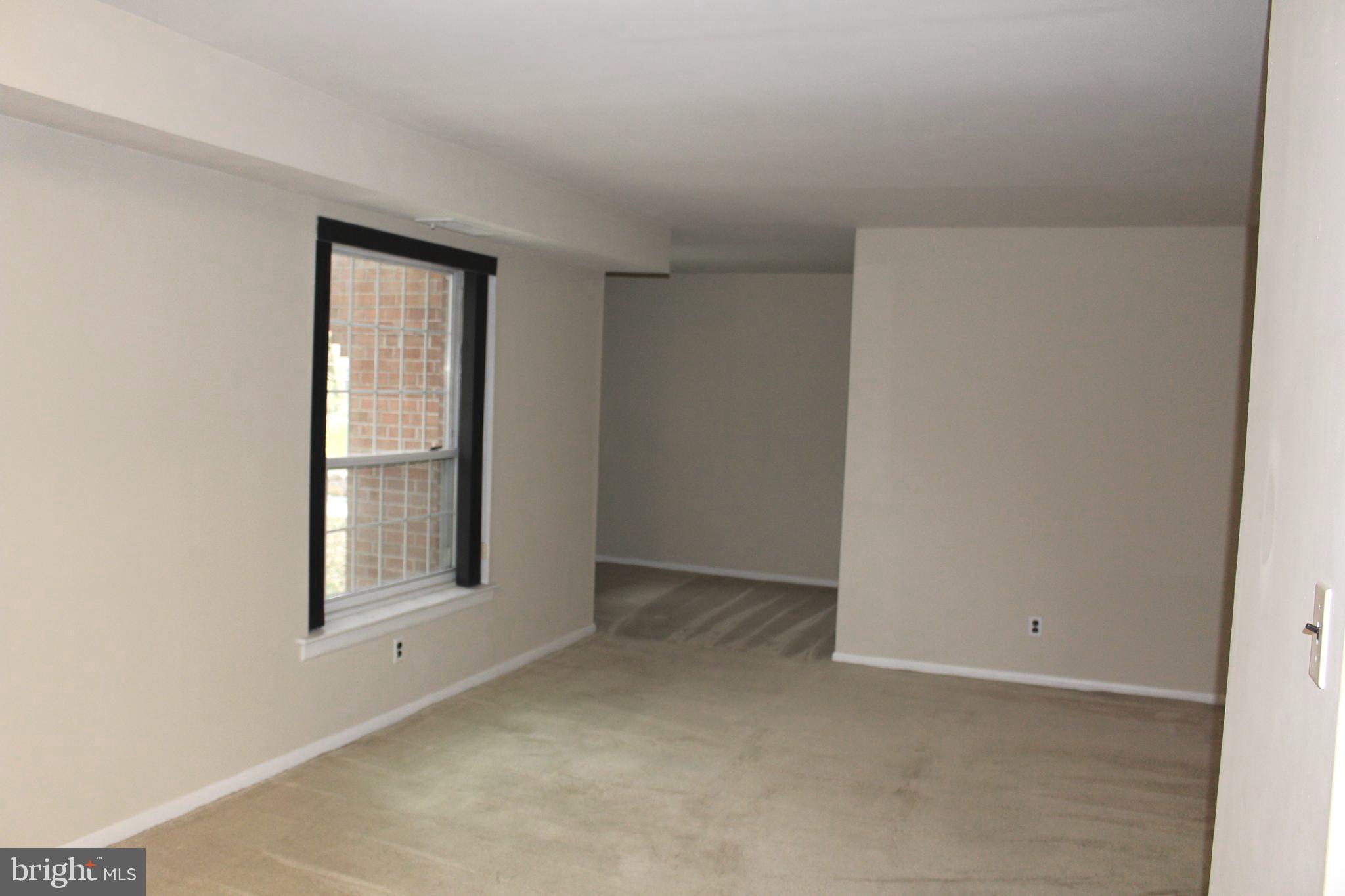 GYPSY LANE CONDOS - Residential Lease