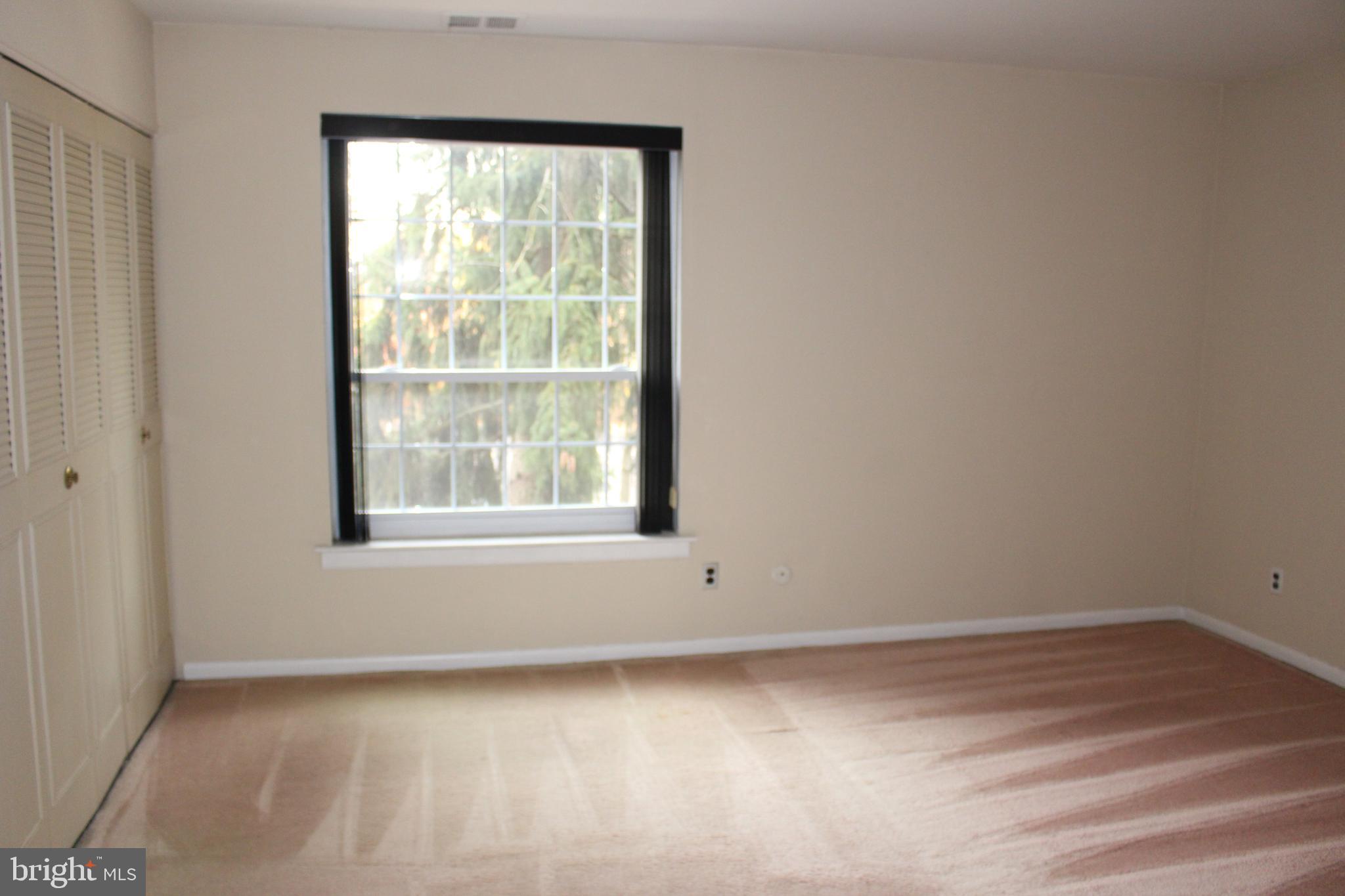 GYPSY LANE CONDOS - Residential Lease