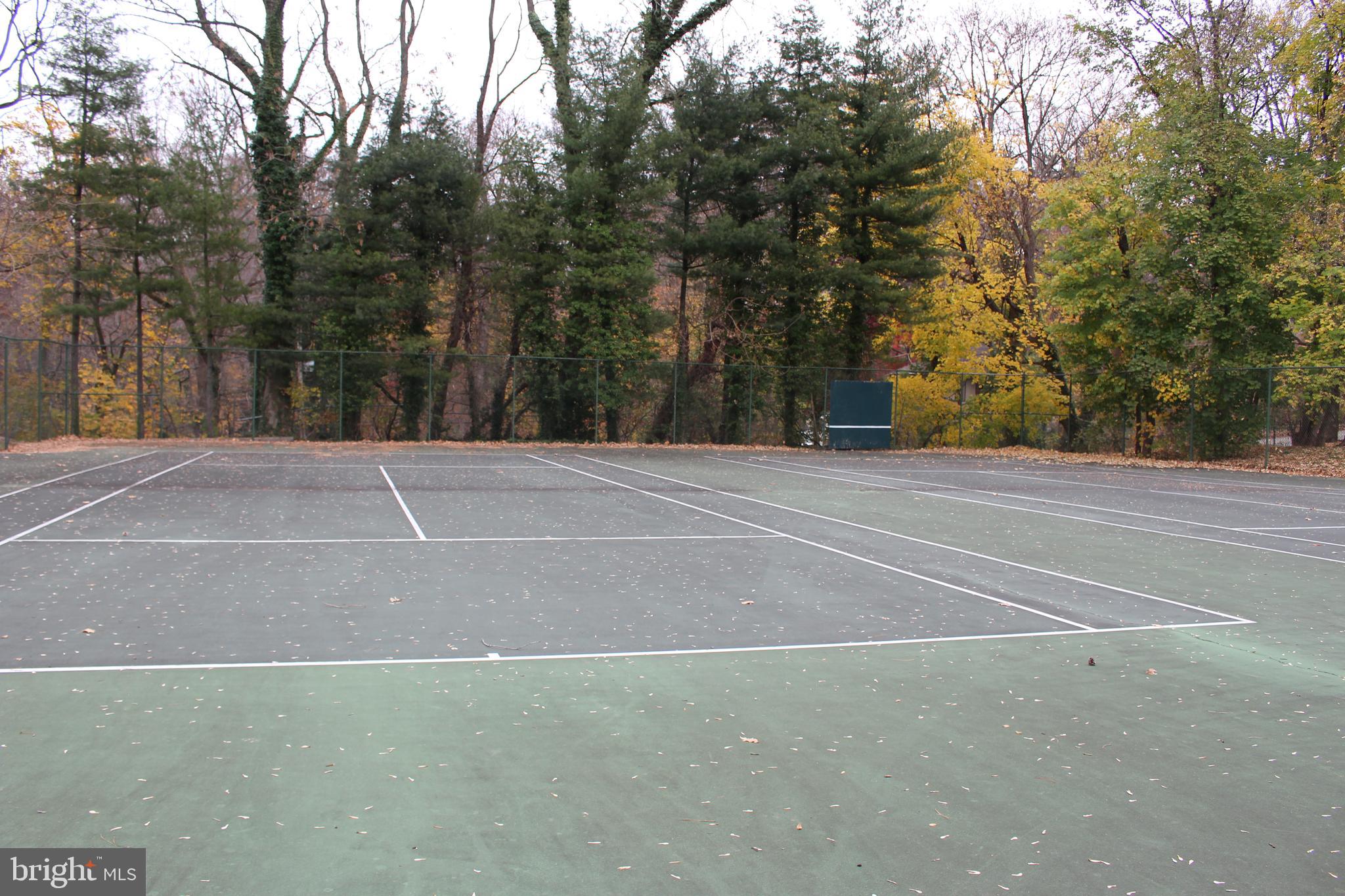 GYPSY LANE CONDOS - Residential Lease