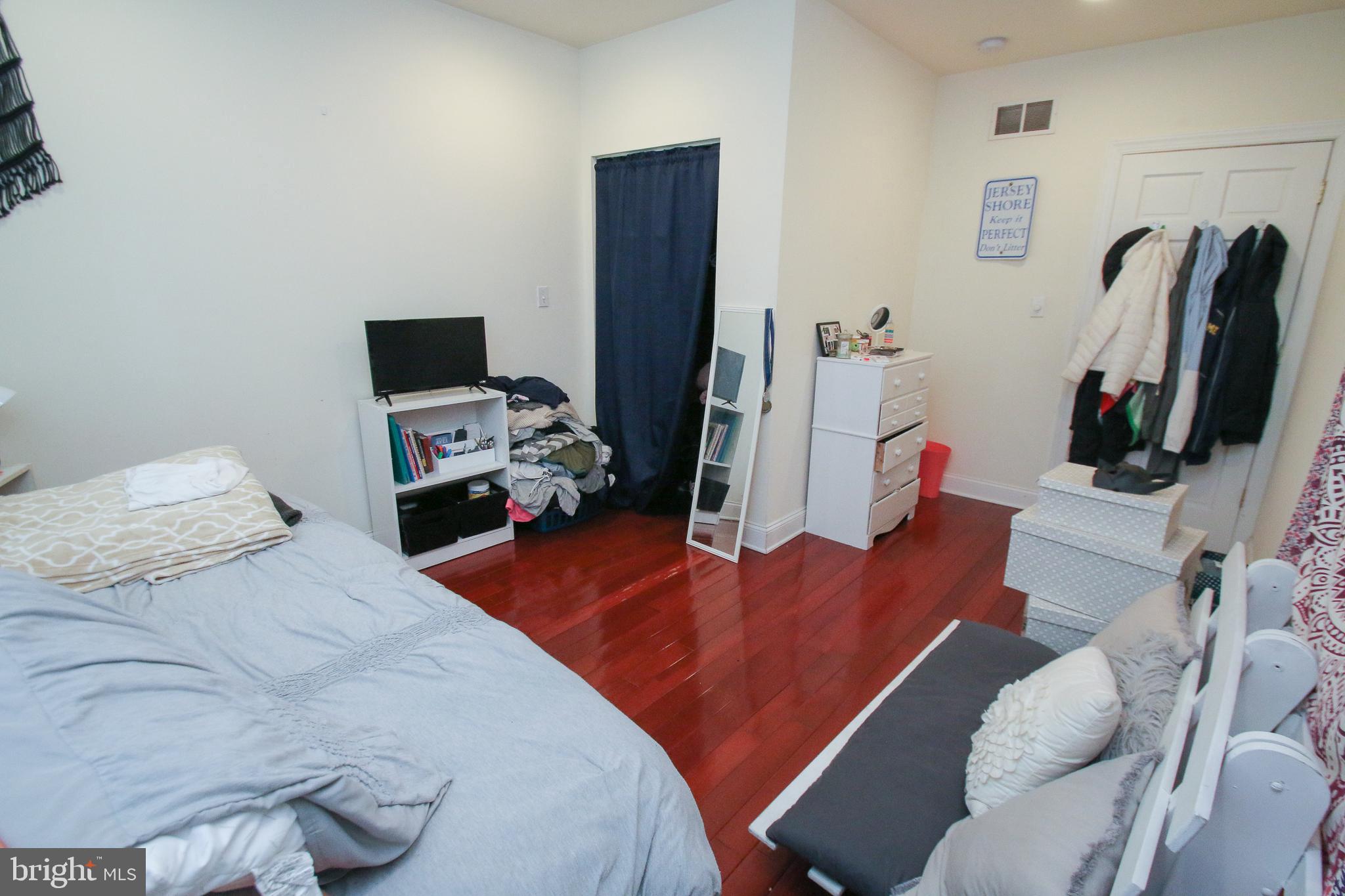 TEMPLE UNIVERSITY - Residential Income