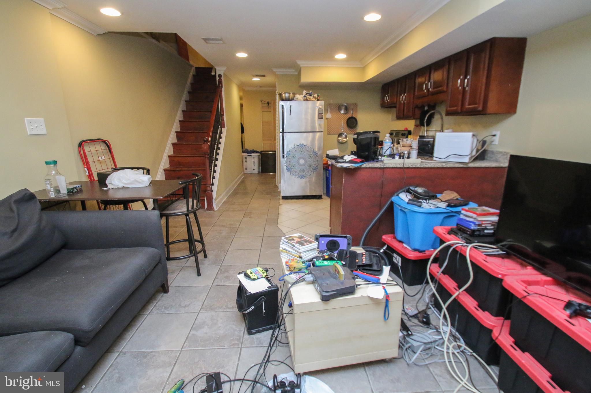 TEMPLE UNIVERSITY - Residential Income