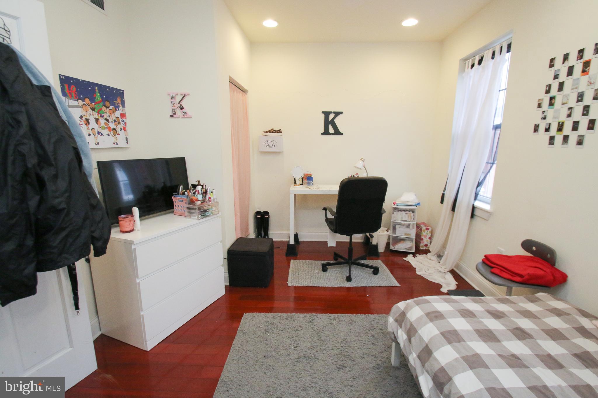 TEMPLE UNIVERSITY - Residential Income