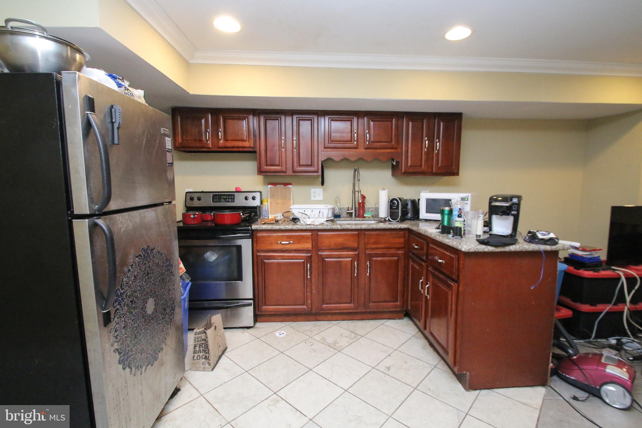 TEMPLE UNIVERSITY - Residential Income