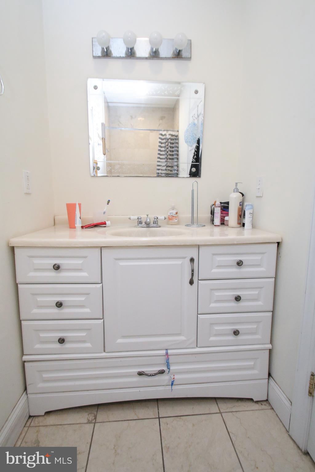 TEMPLE UNIVERSITY - Residential Income