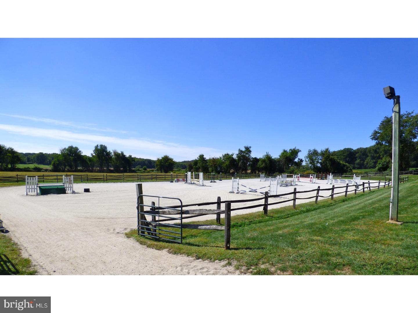 CHESHIRE HUNT - Residential