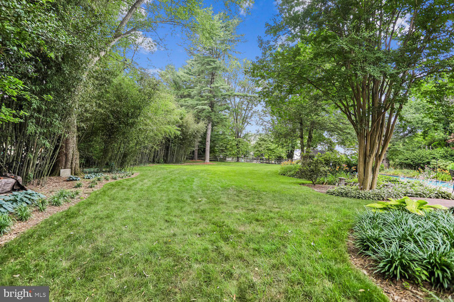 15704 ANCIENT OAK DRIVE
