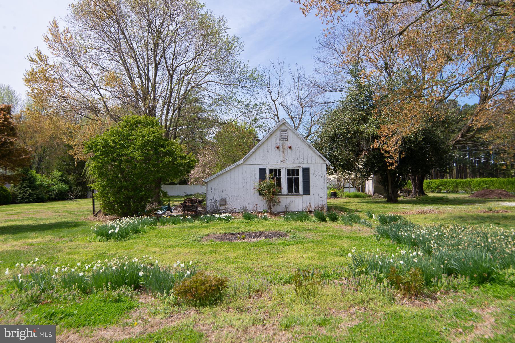 SUNNYSIDE - Residential