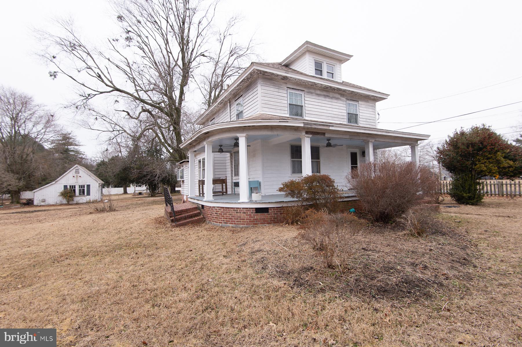 SUNNYSIDE - Residential