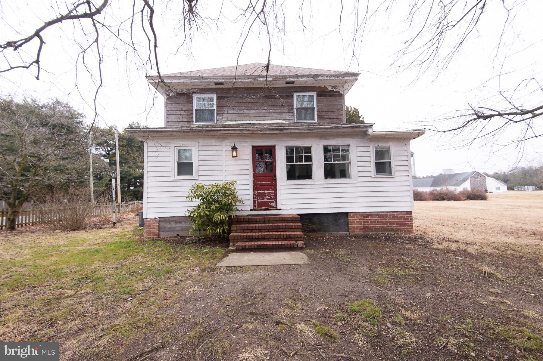 SUNNYSIDE - Residential