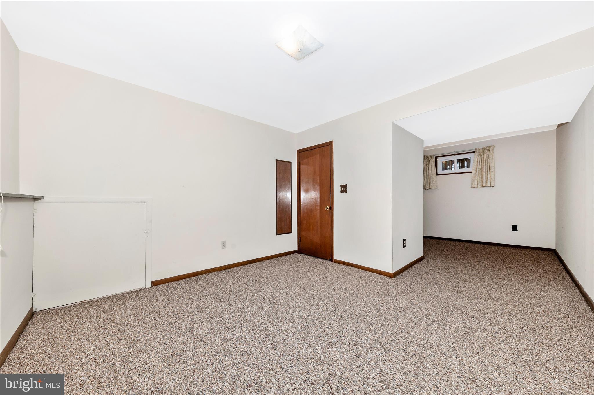 LAWNDALE ACRES - Residential