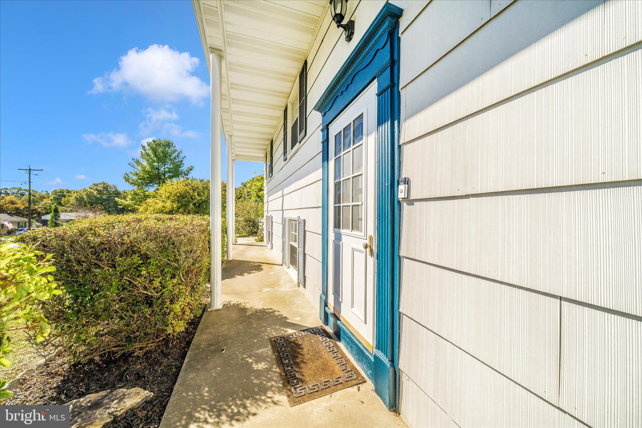 LAWNDALE ACRES - Residential