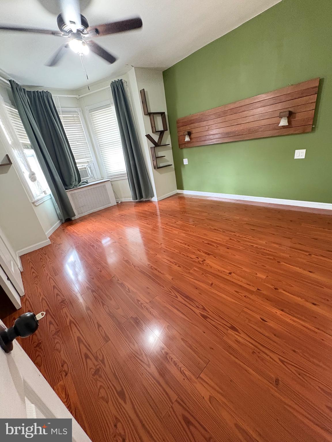 PHILADELPHIA - Residential