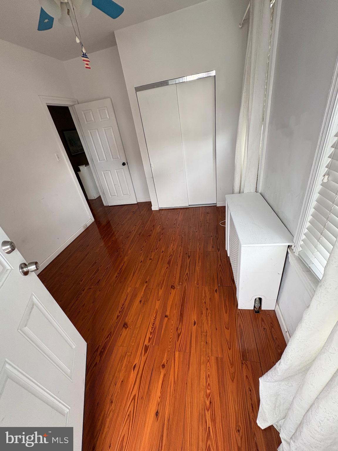 PHILADELPHIA - Residential