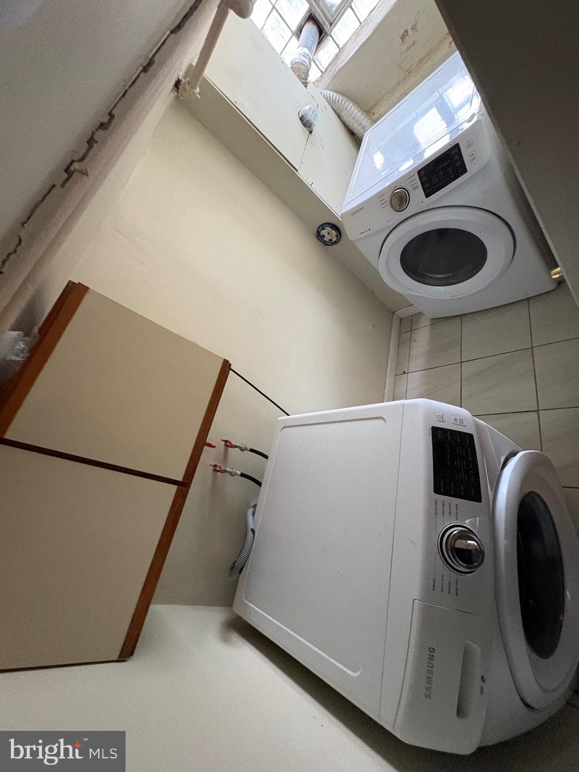 PHILADELPHIA - Residential