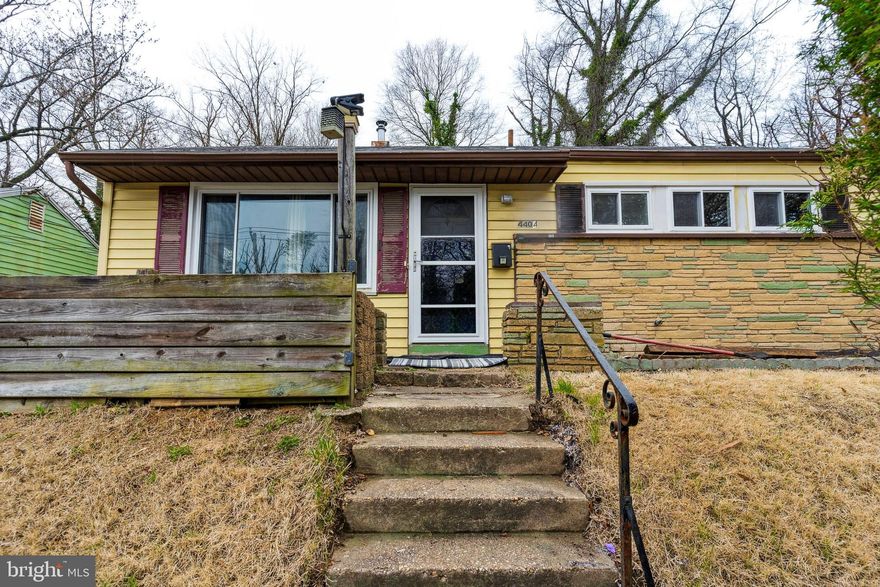 This charming  two-bedroom, one-bathroom single-family home located in a prime location is the perfect project to make your home.  Situated conveniently close to the metro station, shopping centers, and other essential amenities, this house has all of the convenience and accessibility that make city living so desirable. Despite its excellent location, it still needs some TLC from its new owner to make it into a truly cozy and lovely home. Don't miss out on this great opportunity - come take a look today!