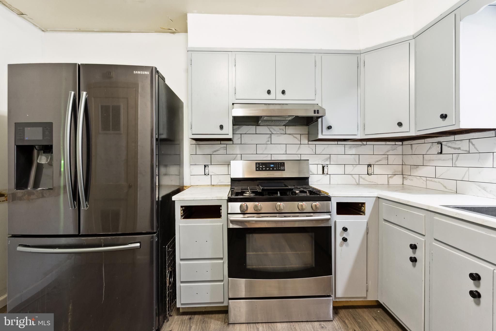 WASHINGTON SUBURBAN HOME - Residential