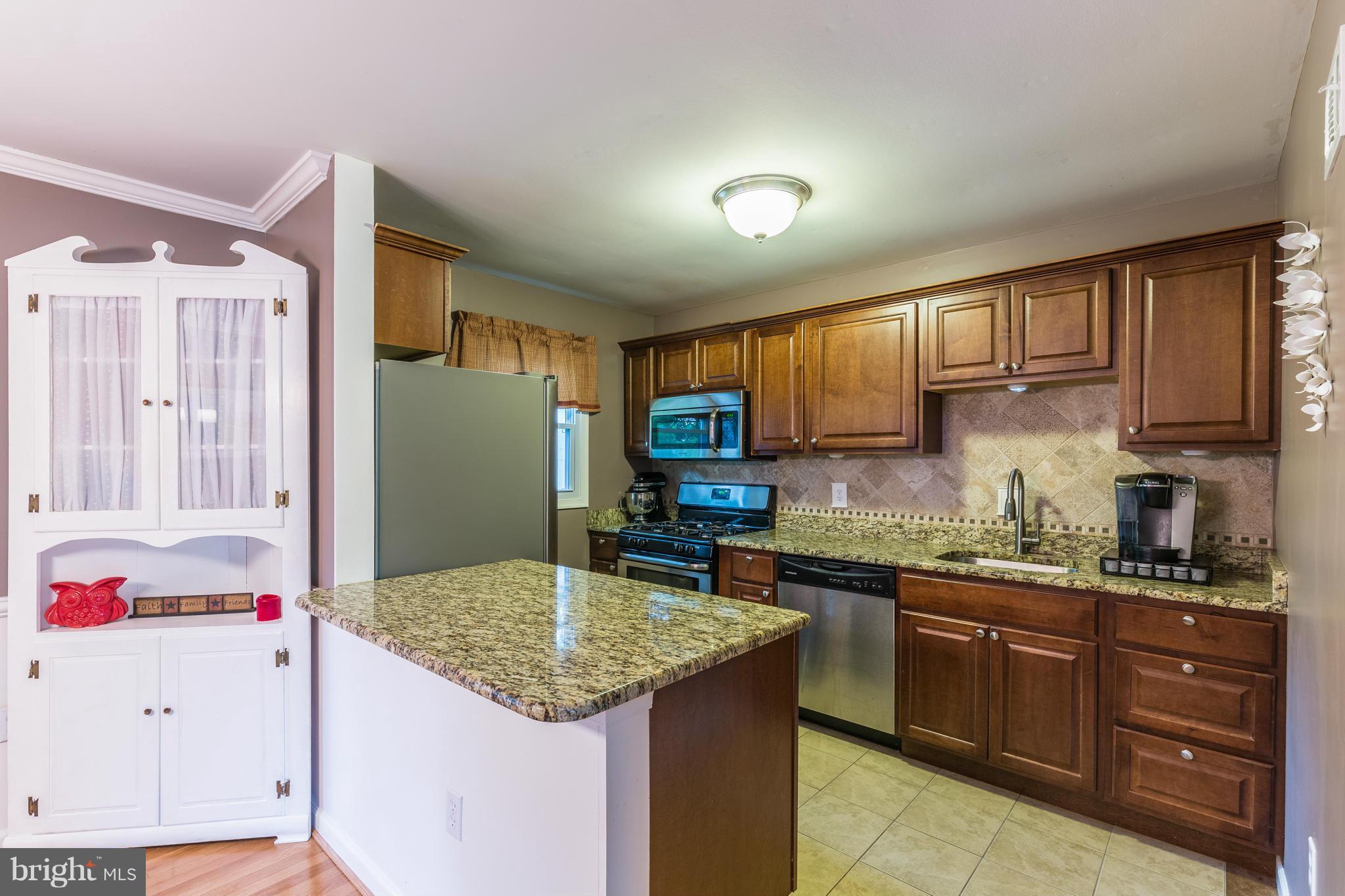 DALE CITY - Residential