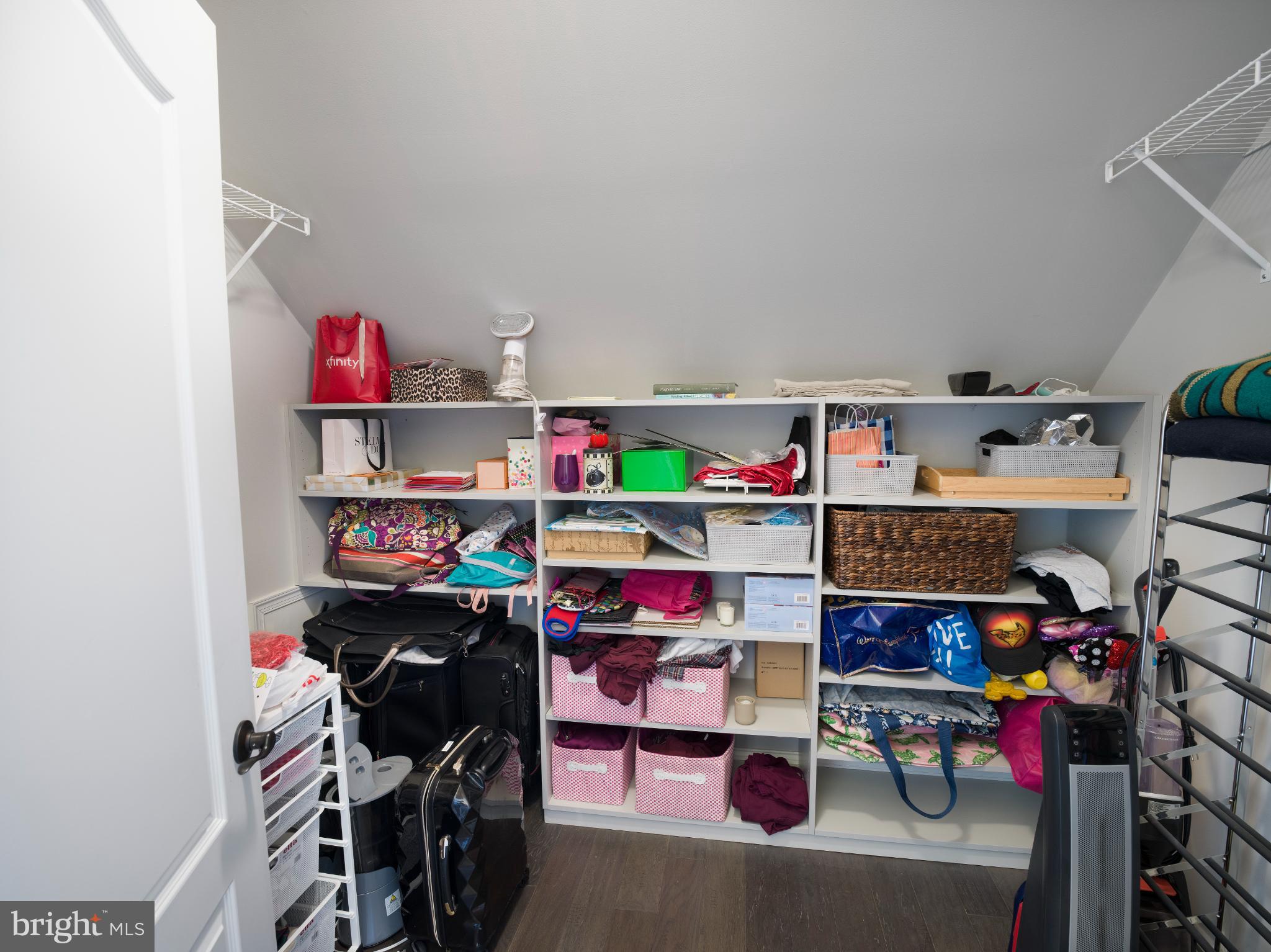 LISETER - Residential