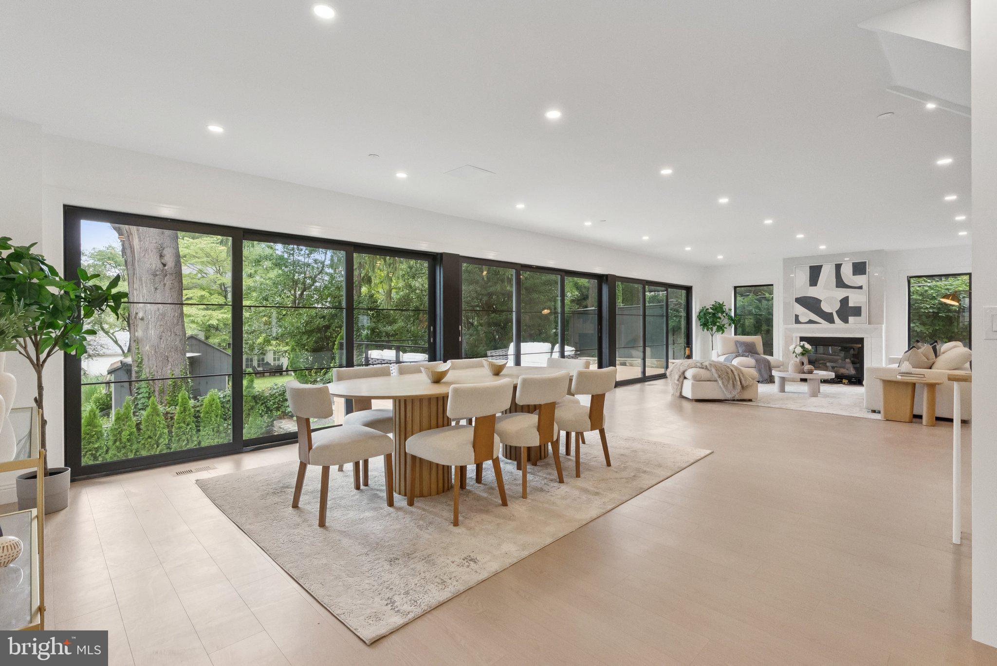 CHEVY CHASE VILLAGE - Residential