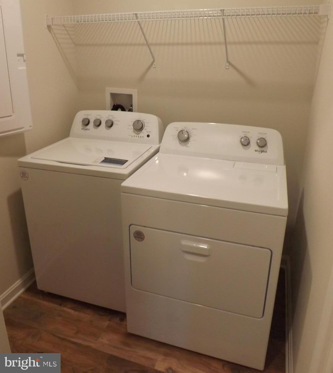 MAGNOLIA SPRINGS - Residential Lease