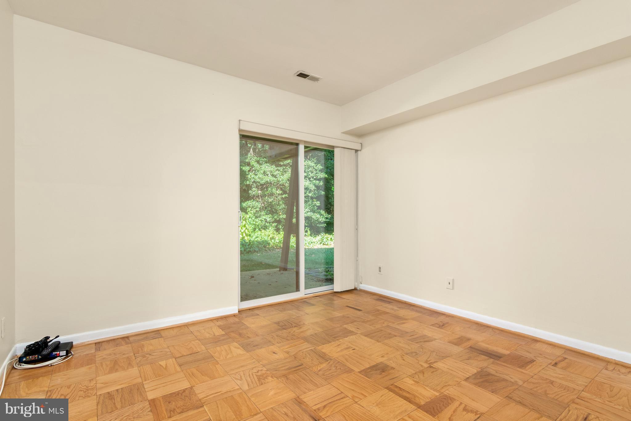 SEVERN HOUSE - Residential