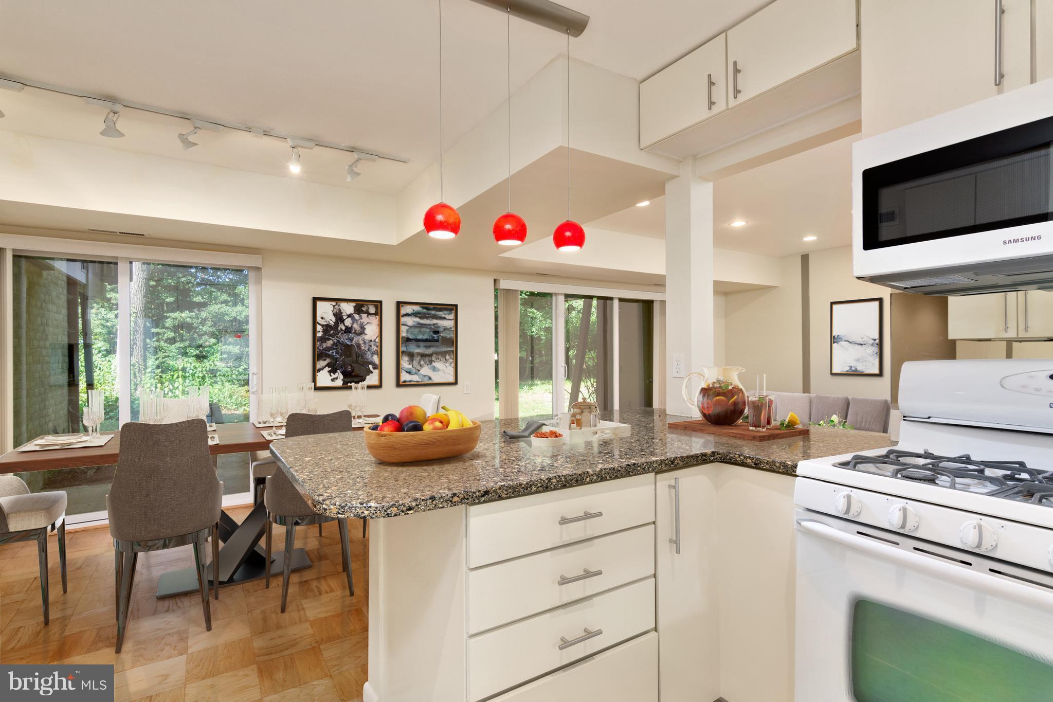 SEVERN HOUSE - Residential