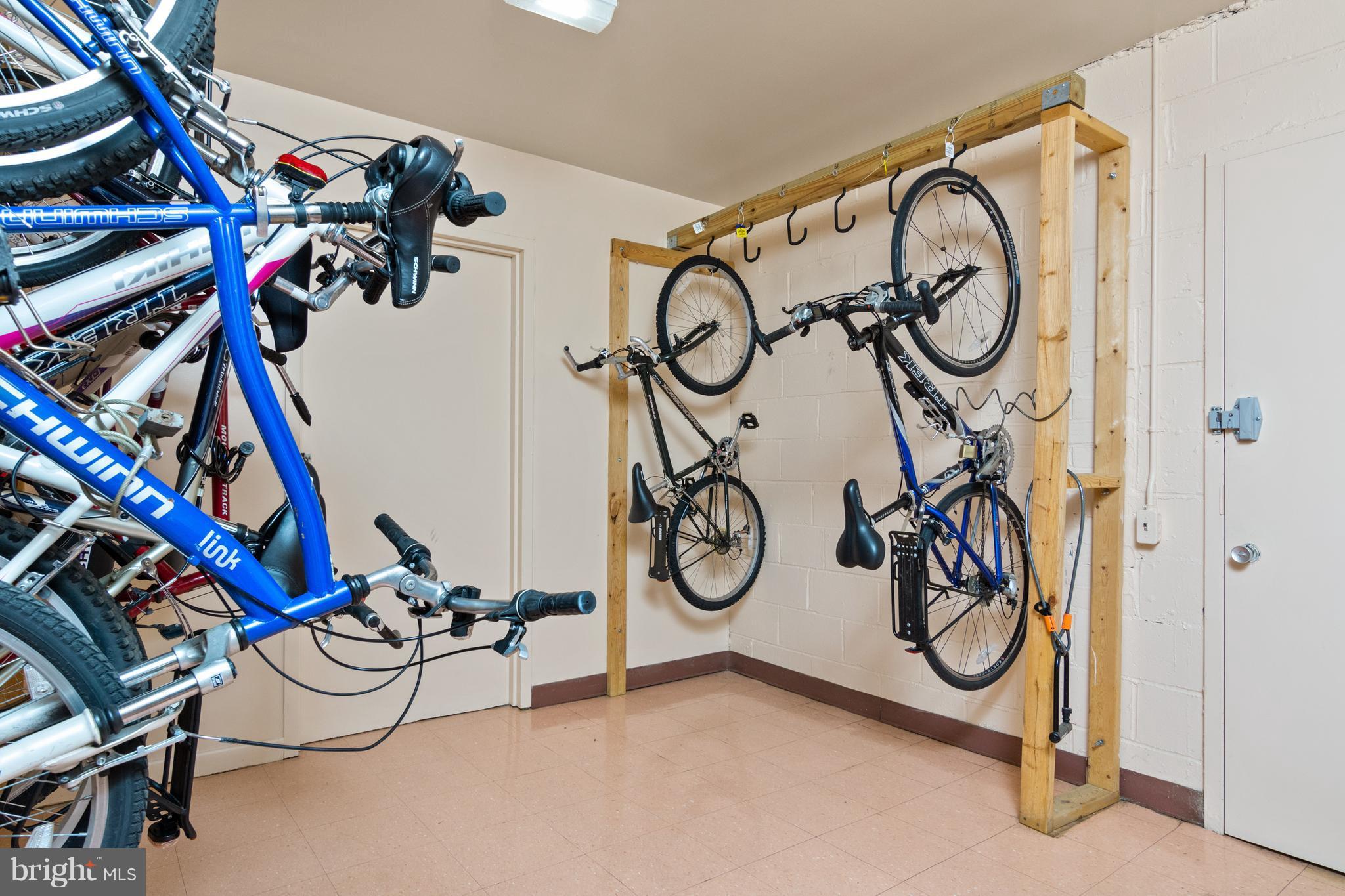 SEVERN HOUSE - Residential