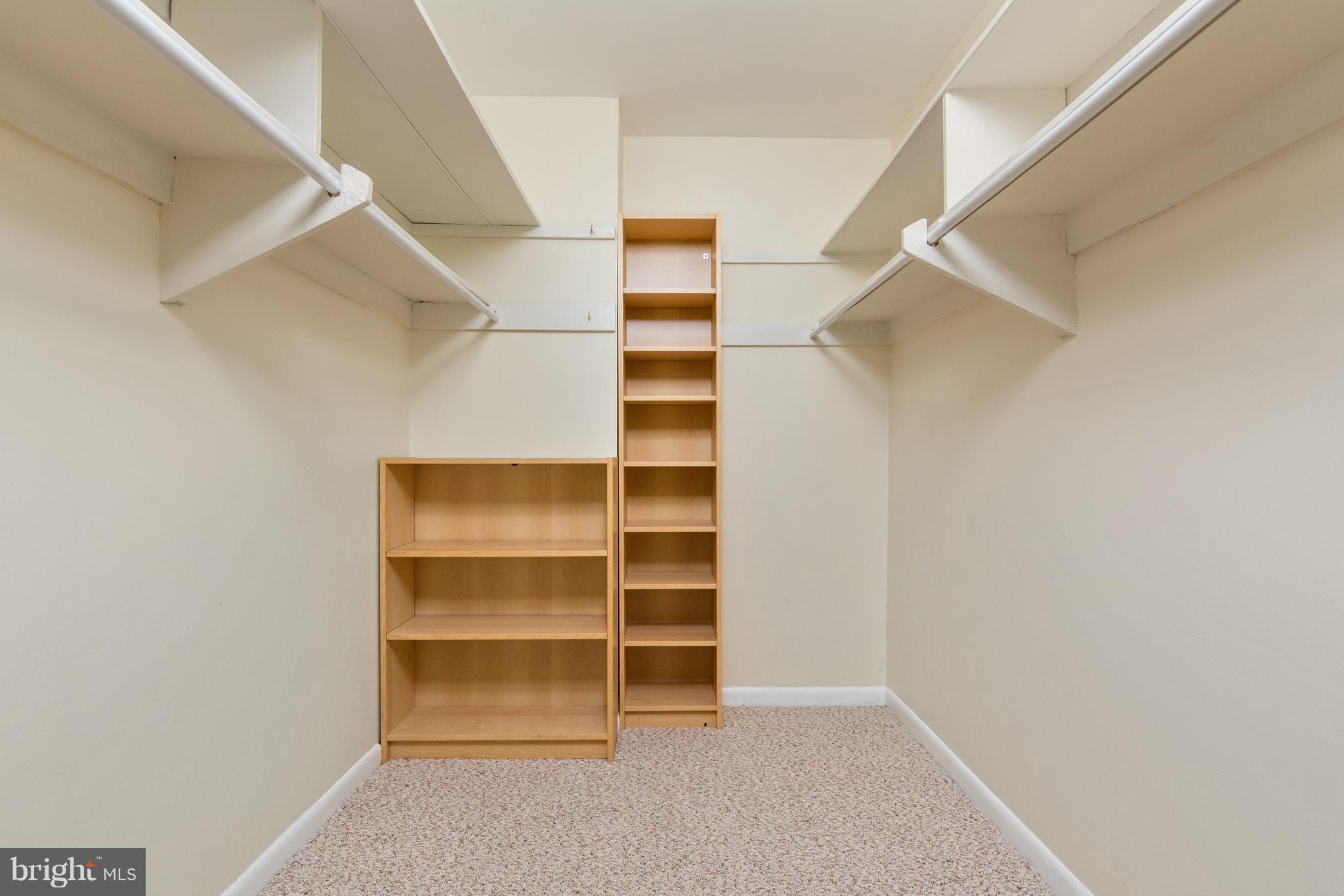 SEVERN HOUSE - Residential