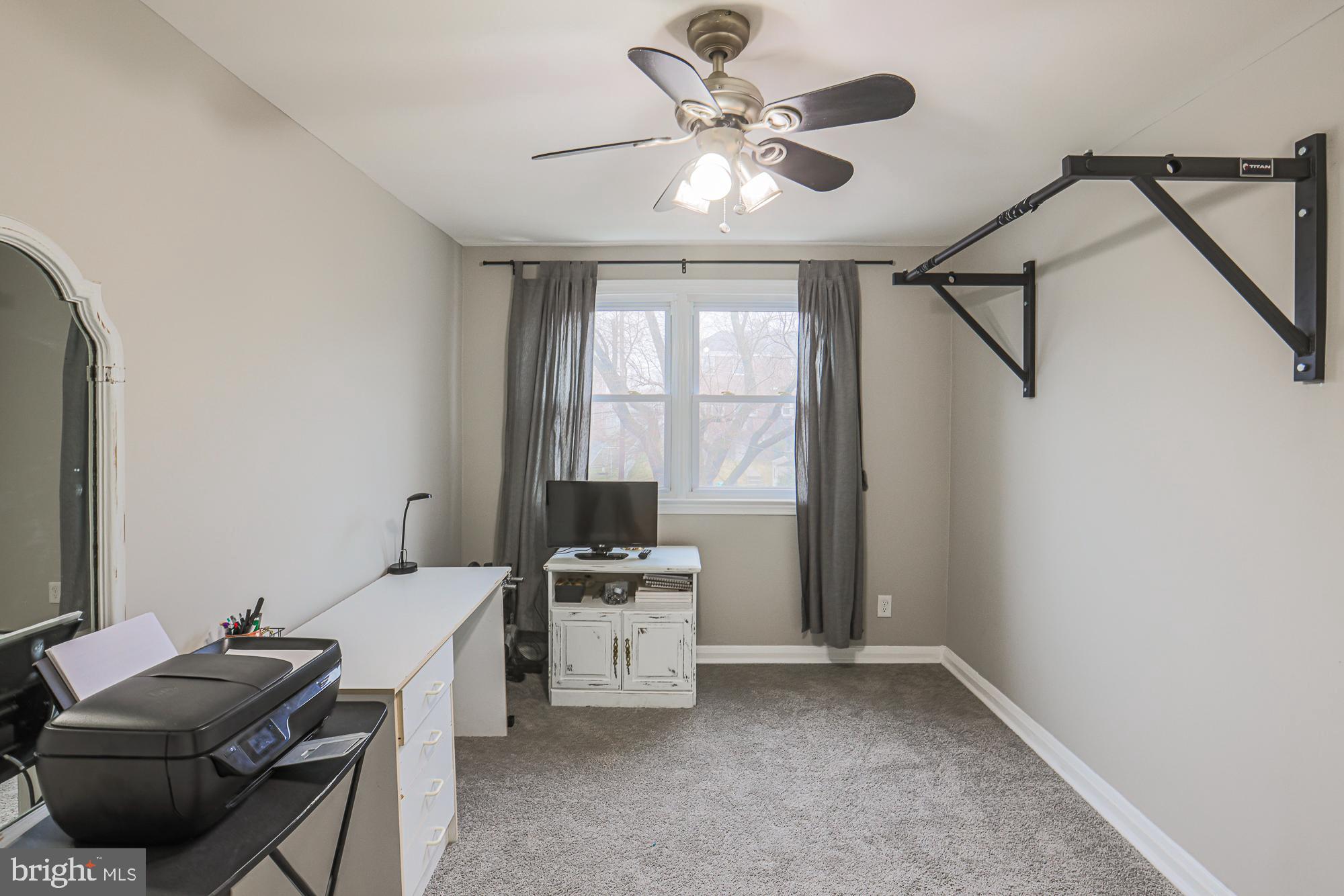 LOCH RAVEN - Residential