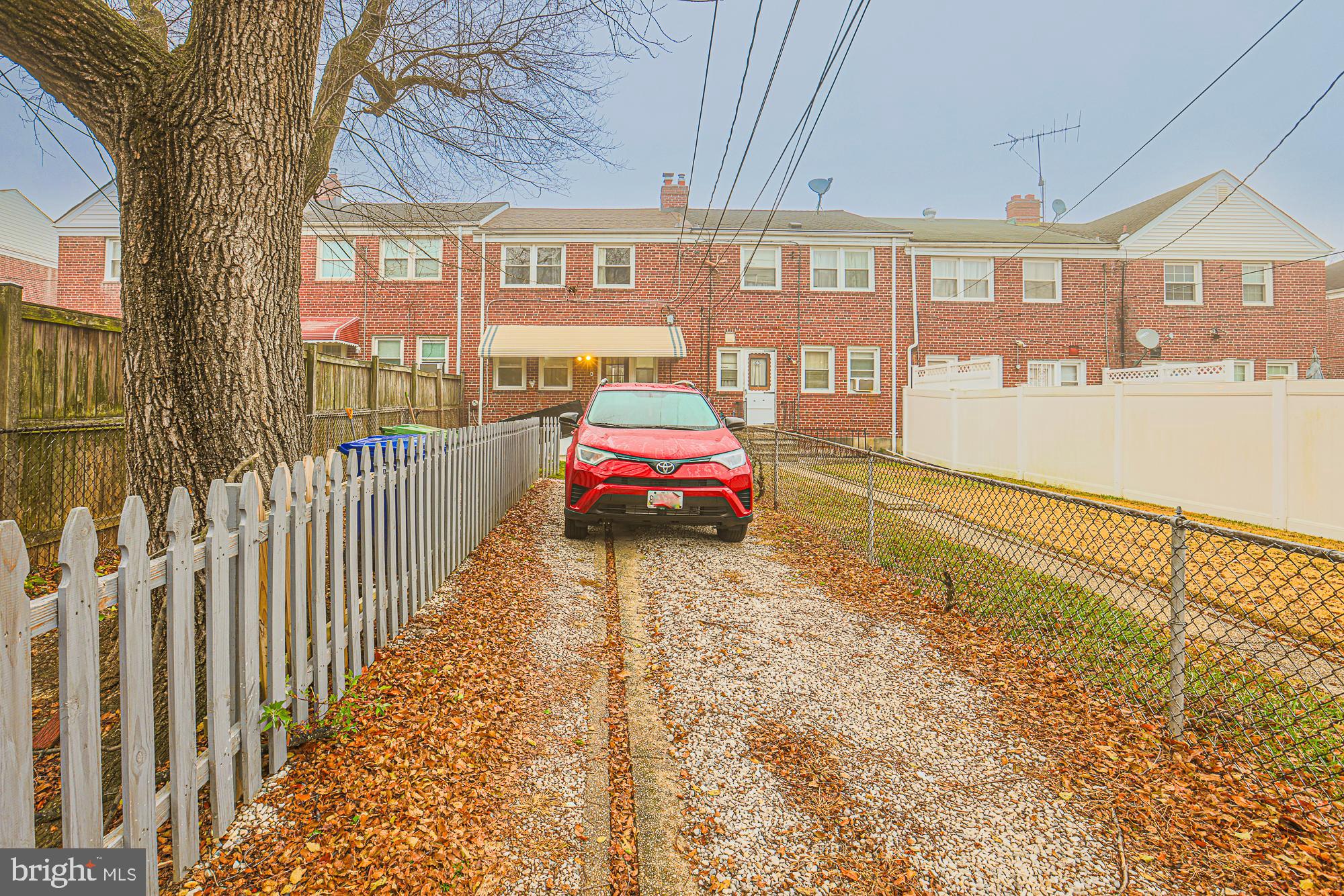 LOCH RAVEN - Residential