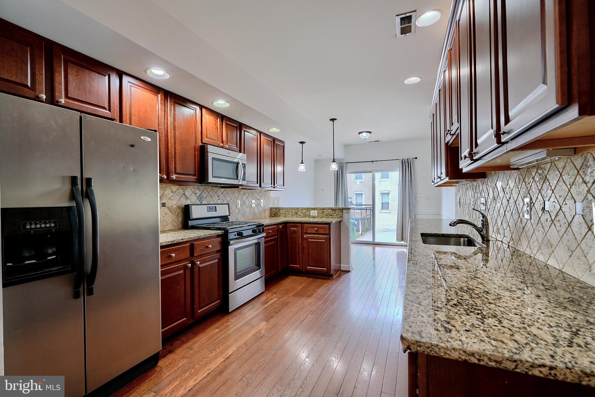 FEDERAL HILL HISTORIC DISTRICT - Residential Lease