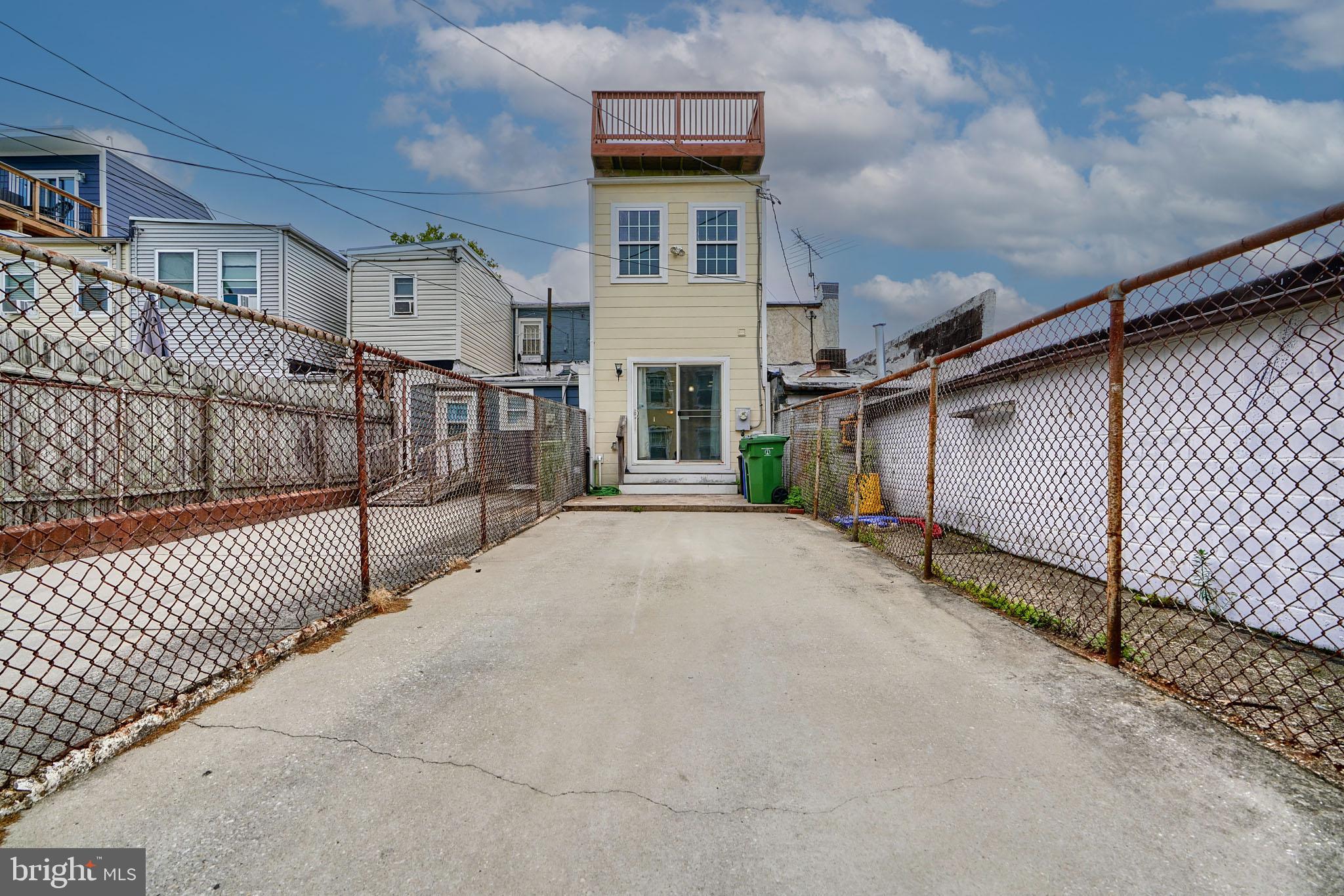 FEDERAL HILL HISTORIC DISTRICT - Residential Lease