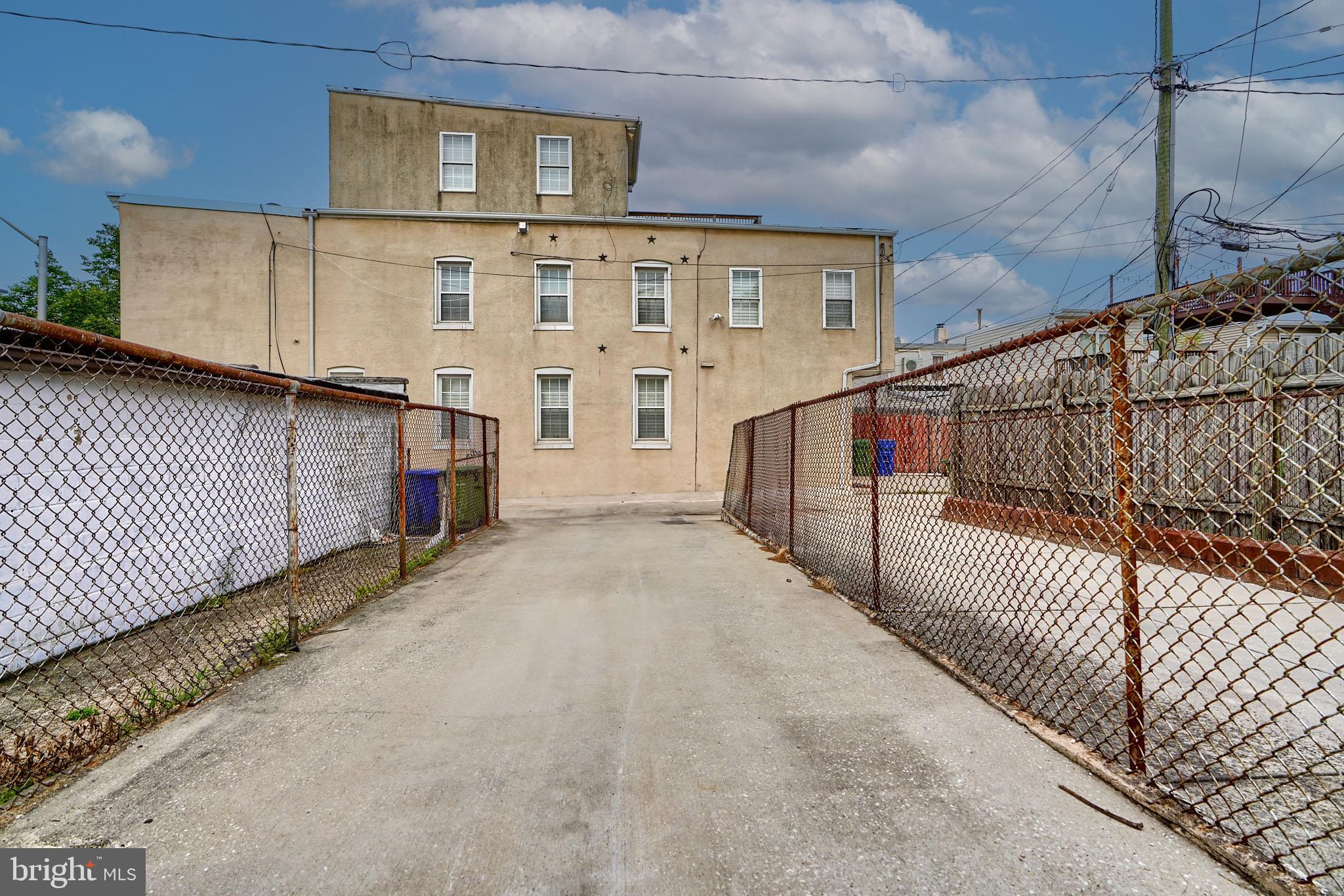 FEDERAL HILL HISTORIC DISTRICT - Residential Lease