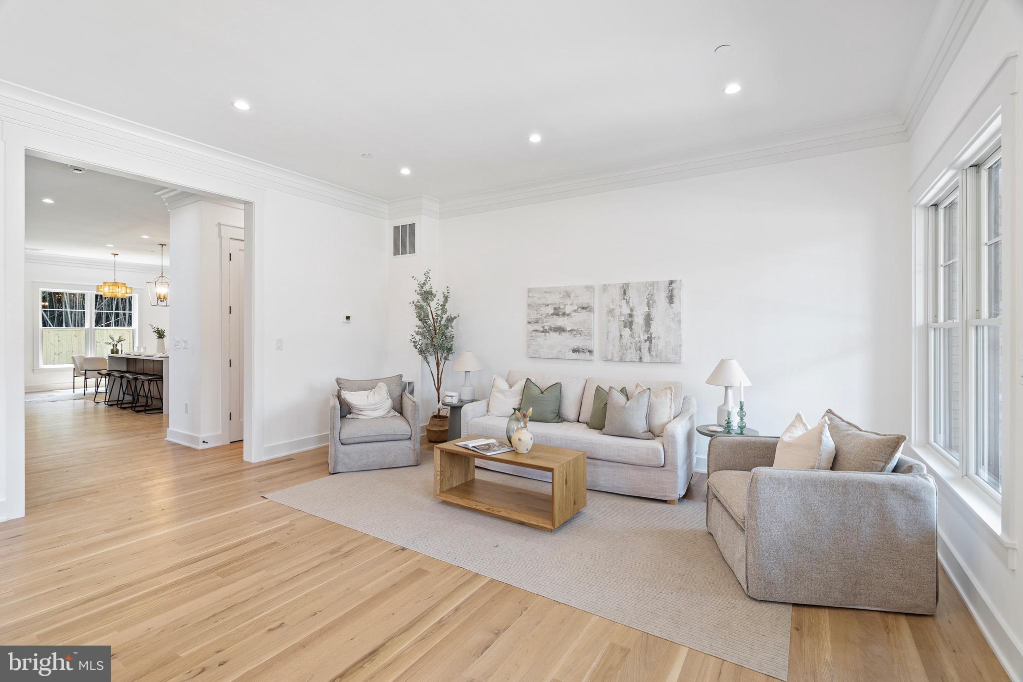 ALTA VISTA GARDENS - Residential