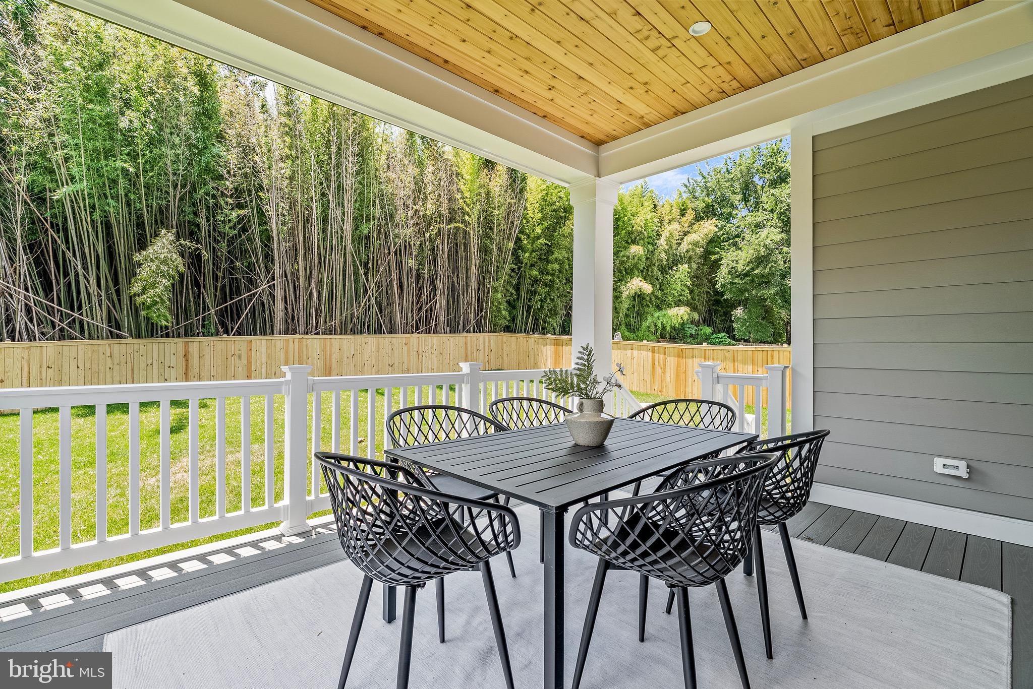 ALTA VISTA GARDENS - Residential