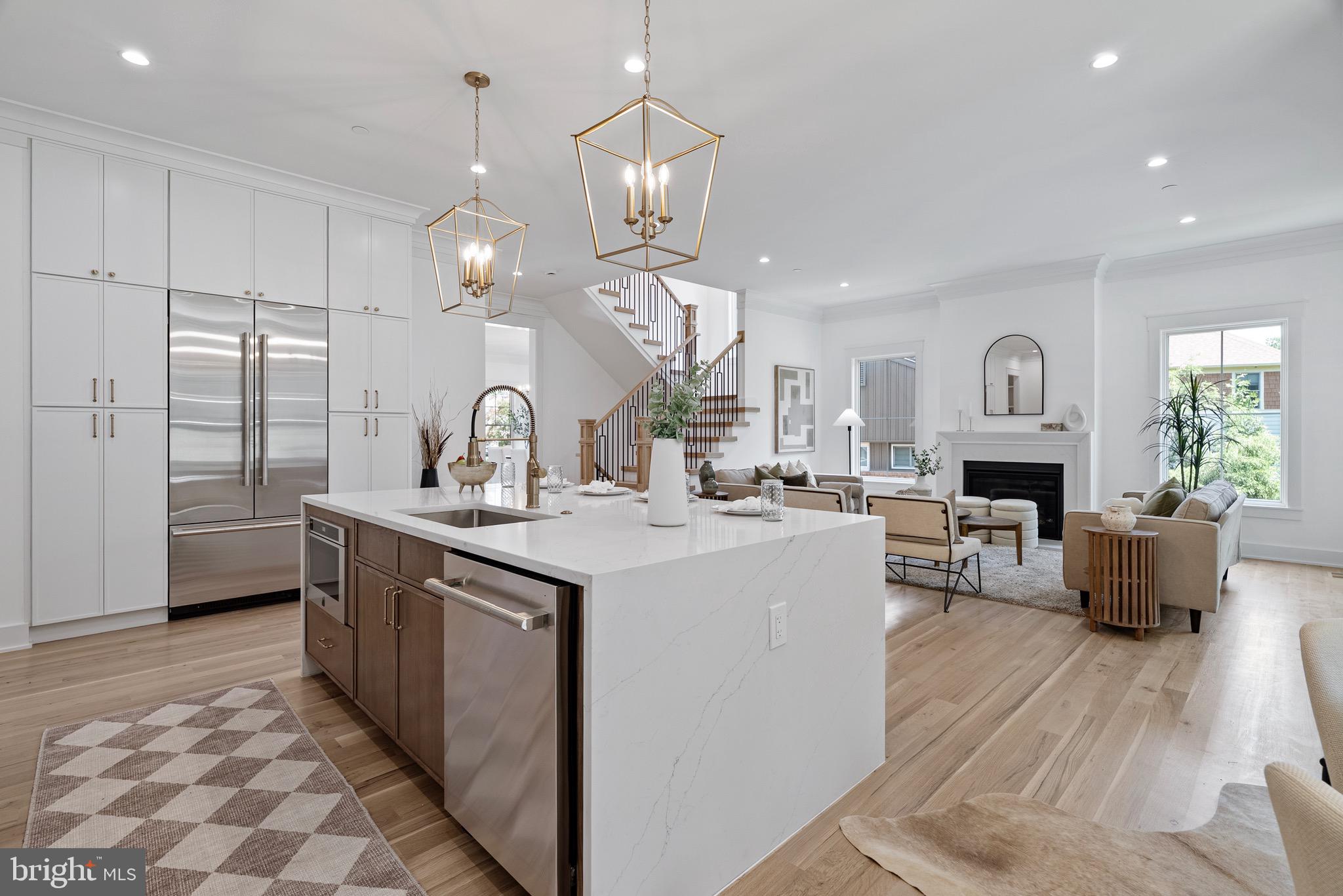 ALTA VISTA GARDENS - Residential