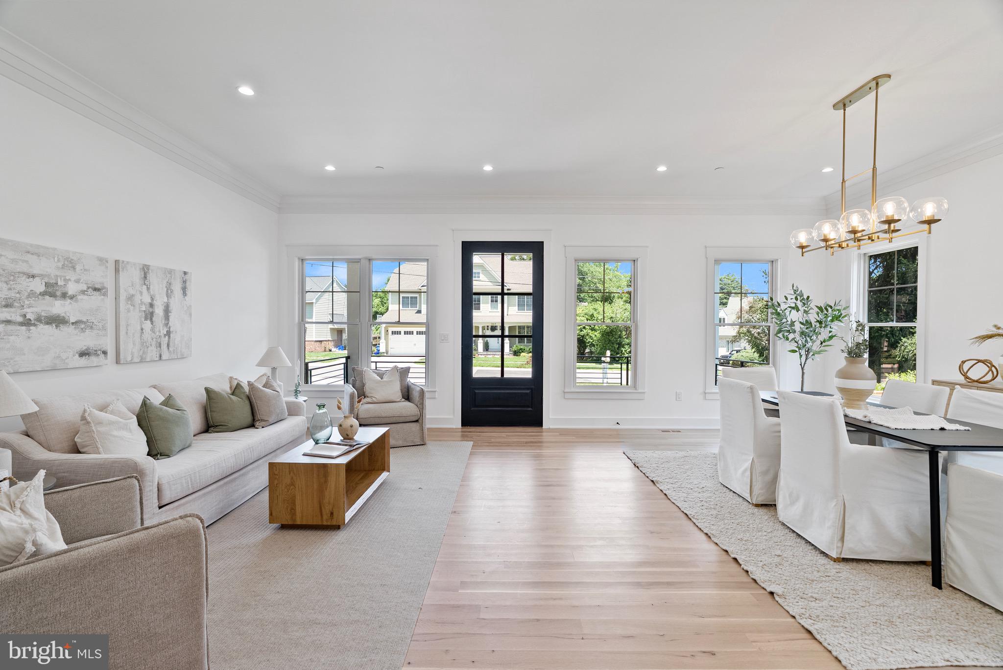 ALTA VISTA GARDENS - Residential