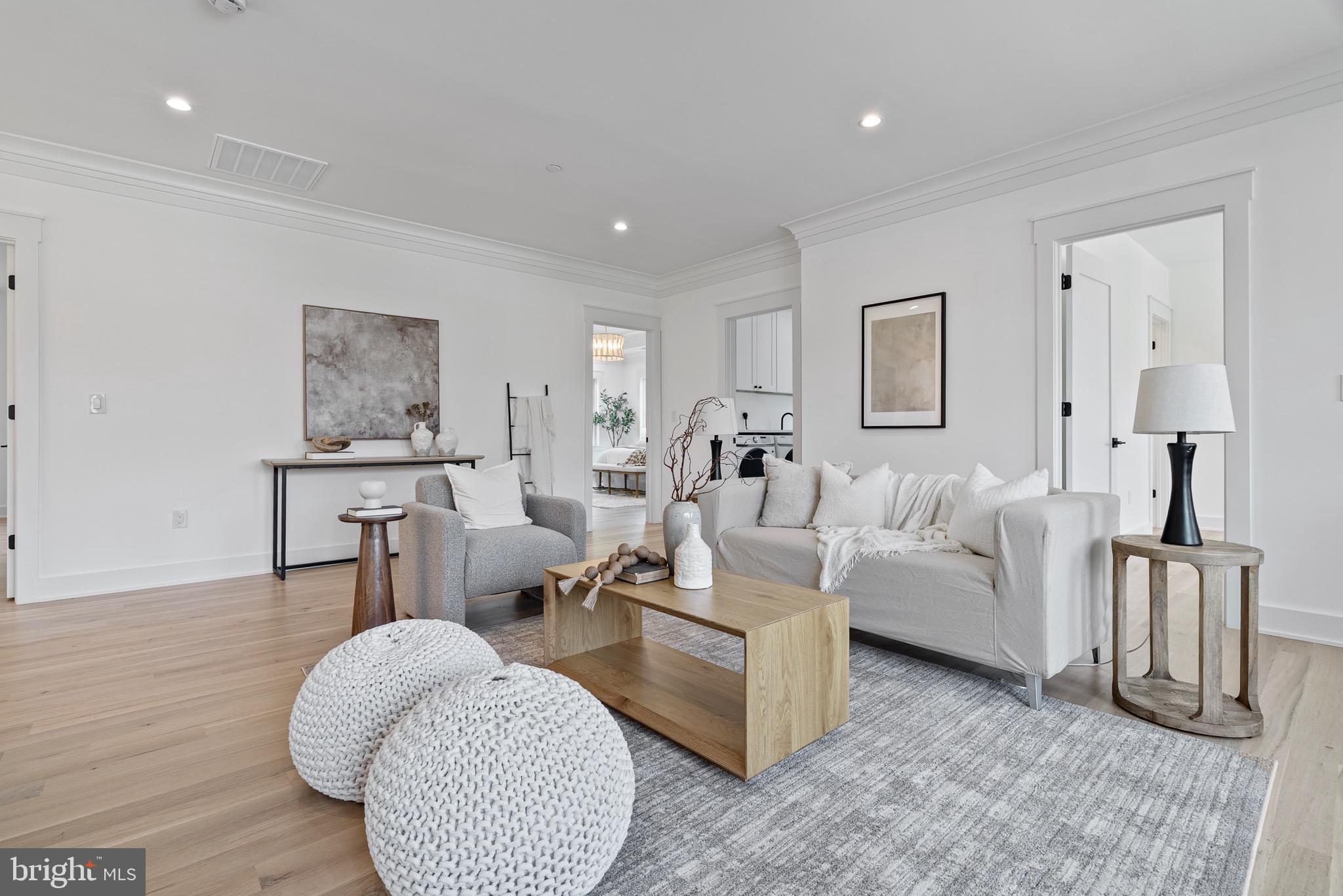 ALTA VISTA GARDENS - Residential